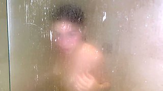 I meet a STRANGER in the bathroom and we end up having fucky-fucky