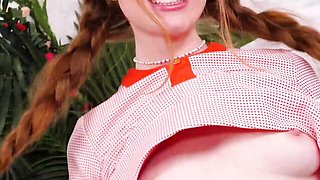 Hookup Hotshot featuring Della Cate's bottom movie