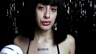 WOULD SHE HAVE SEX WITH A FAN?  (QUESTIONS & ANSWERS)