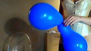 Brunette Solo Webcam Masturbation