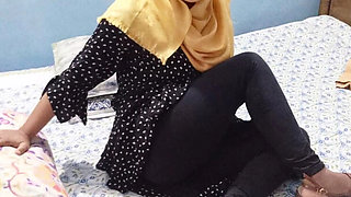 Eid Special: Hot Bangladeshi Girlfriend Fingering & 69 Sex in My House - Homemade Amateur HD