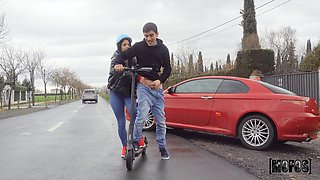 Jordi El Nino Polla’s Sexy Scooter Public Heat