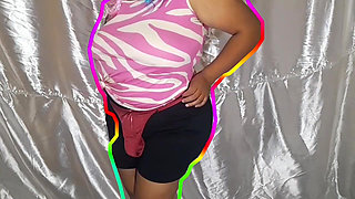 Probandome Ropa Intima #3