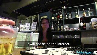 Fuck Hot Bar Girl - Pov amateur reality sex in public bar