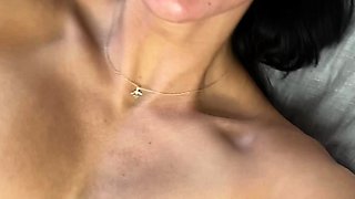 Love Chat Big Boobs Brunette Masturbating For Cam