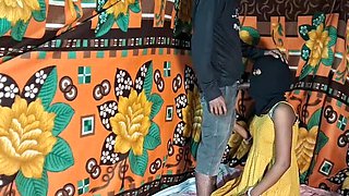 Desi Housewife Romantic Hot Sex with Close-Up Pussy Action