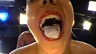 Amateur Blonde Teen Plays Solo with Toy Webcam Porn