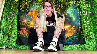 67 Giantess School Bully Tricks Nerd Into Worshiping My Massive Size 16 Stinky Feet - Shoe & Sock Removal