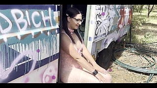 677081993409732608. mp4