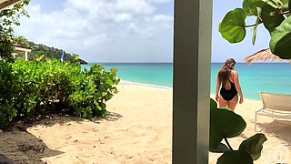 Dani Daniels Public Beach JOI