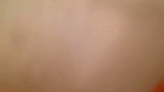 Candy Gets off in the Bath