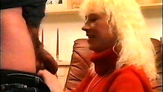 Busty blonde amateur girlfriend hardcore