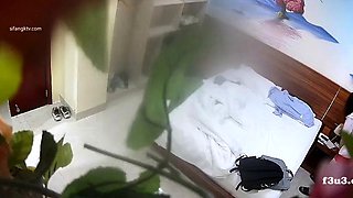 Horny fat arab housewife fingered on amateur hidden cam