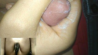 Masturbating for Boyfriend on a video call