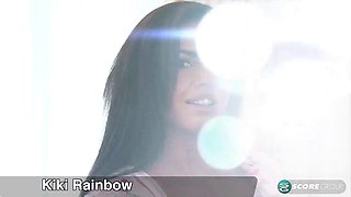 Chloe Lamour Fucks Herself with Sex Toy