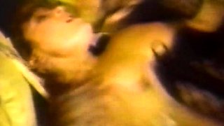 Amateur milf licks her secretaries twat