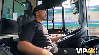 Vip4k. oh yes! pound me in the bus!