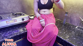 Horny Neighbour Aunty Need Cock Inside Her Pussy