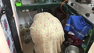 Hot Desi Girl Sagita Sharm Viral MMS Blowjob Video