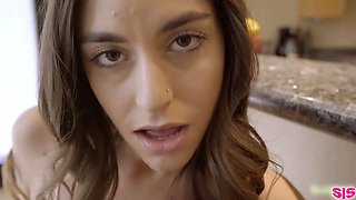 Sneaking Around with My Step Sister - S1:e8