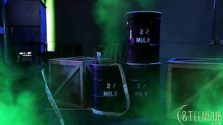 Elite hussy's ass eating sex