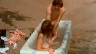 Sex outdoor on bathub