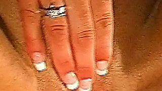 John Thompson: Bea Cum Babe