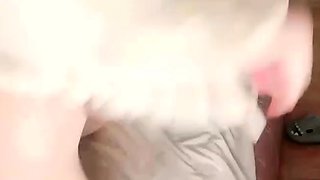 Amateur close up ass toying