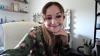 Hot and Sexy Teen Solo Masturbation