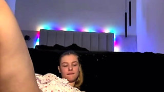 Fingering Anal and Pussy While My Boyfriend Working