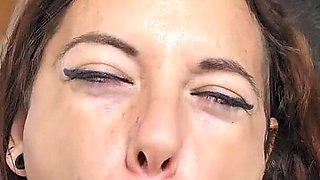 Seducing Stepmom While She Is Doing Her Yoga Session