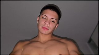 Gran Culo - He Surprises Me At Night With A Good Blowjob - Surprise With Happy Ending