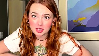 Sexy hottie Anetta Keys enjoys a solo toy masturbation