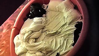 Horny fat arab housewife fingered on amateur hidden cam