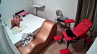 Sexy blonde amateur hidden cam HD videos