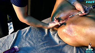 BBW Receiving Massages, I Almost Fisted Her and She Squirted a Lot.