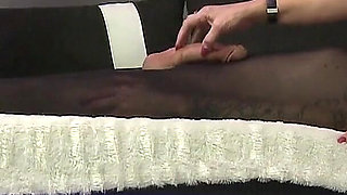 Sounding in a Full Panty