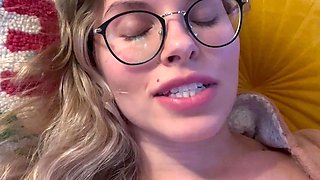 Cute teen anne solo anal masturbation