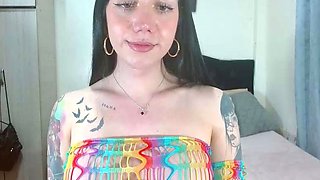 Webcam brunette solo masturbation
