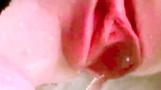 Watch me playin my virgin pussy daddy