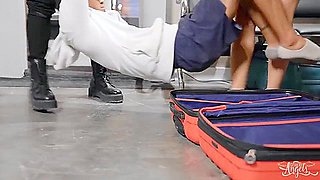 Adventure While Waiting For Her Flight - Frisk Me, Fuck Me - Daisy Taylor