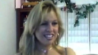 Ebony MILF Plays with Vibrator on Webcam