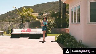 Athena Faris Strips Her Swimsuit