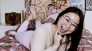 Hardcore Asian brunette jacks solo