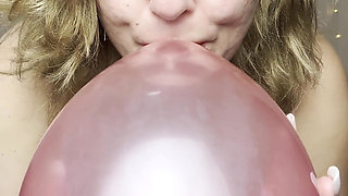 Blow up Baloons and Make Them Squeak