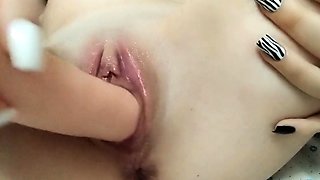 SOLO FEMALE ORGASM WITH A BIG DILDO