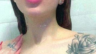 Amateur Blonde Teen Plays Solo with Toy Webcam Porn