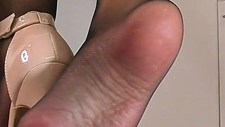 My Nylon Feet for You