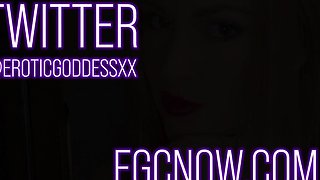 Amateur wild chick solo masturbation