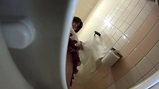 Asian whores urinating